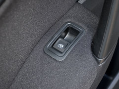 2018款 1.5L 手动时尚型