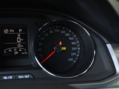 2018款 1.5L 自动时尚型
