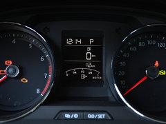 2018款 1.5L 自动时尚型