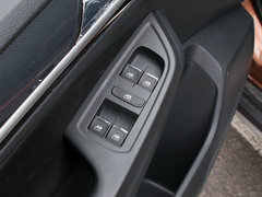 2018款 1.5L 自动舒适型