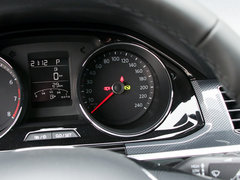 2018款 1.5L 自动舒适型