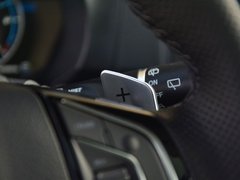2017款 红标H7L 2.0T 自动尊贵型