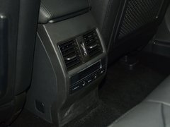 2017款 红标H7L 2.0T 自动尊贵型