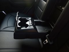 2017款 红标H7L 2.0T 自动尊贵型