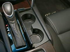 2018款 28T 豪华型
