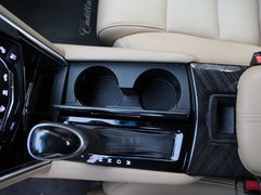 2018款 28T 豪华型
