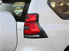 2018款 3.5L 自动TX-L后挂备胎