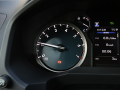 2018款 3.5L 自动TX-L后挂备胎