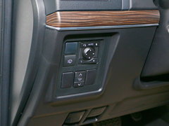 2018款 3.5L 自动VX NAVI后挂备胎