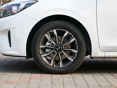 2018款 1.6L 自动智享互联版Value-Connect