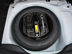 2018款 1.6L 自动先锋型