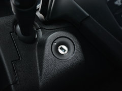 2018款 1.6L 自动先锋型