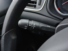 2018款 1.6L 自动先锋型