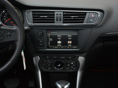 2018款 1.6L 自动先锋型