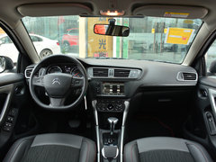 2018款 1.6L 自动先锋型