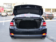 2018款 1.5L 手动尊贵智驾版