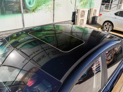 2018款 1.5L 手动尊贵智驾版
