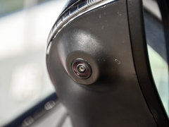 2018款 1.5L 手动尊贵智驾版