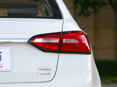 2018款 PLUS 1.5L 自动尊享版