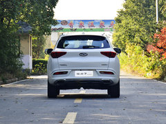 2018款 1.5T 手动豪华版