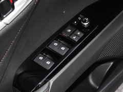 2018款 2.0E 领先版