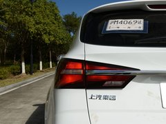 2018款 18T 自动互联网智尊版