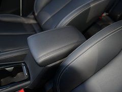 2018款 18T 自动互联网智尊版