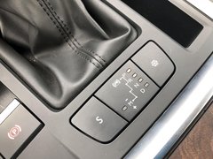 2017款 改款 380THP 旗舰型
