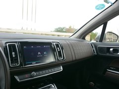 2017款 改款 380THP 旗舰型