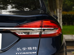 2018款 2.0 PHEV 智尚型