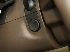 2018款 2.0 PHEV 智尚型