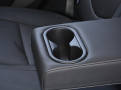 2018款 2.0L 自动两驱智勇·畅联版