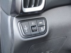 2018款 2.0L 自动四驱智勇·旗舰版
