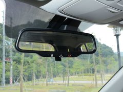 2018款 2.0L 自动四驱智勇·旗舰版