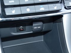 2018款 2.0L 自动四驱智勇·旗舰版