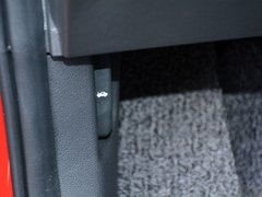 2018款 2.0L 自动四驱智勇·旗舰版