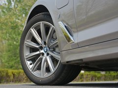 2018款 530Le 豪华套装