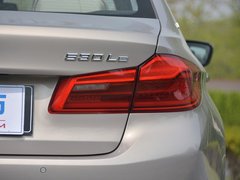 2018款 530Le 豪华套装
