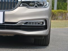 2018款 530Le 豪华套装