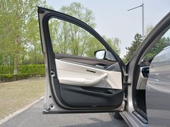 2018款 530Le 豪华套装