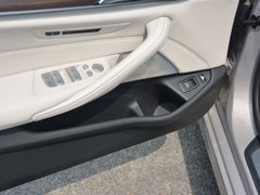 2018款 530Le 豪华套装