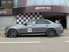 2018款 AMG E 63 S 4MATIC+ 特别版