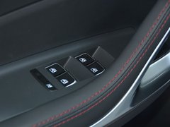 2018款 运动版 1.5T 自动旗舰型 5座