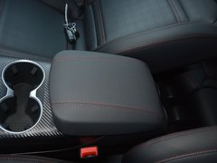 2018款 运动版 1.5T 自动旗舰型 5座