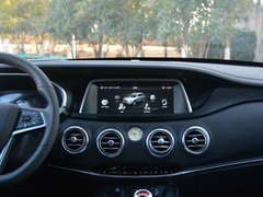 2018款 运动版 1.5T 自动旗舰型 5座