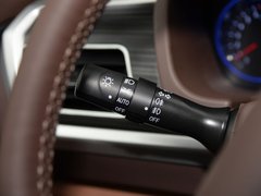 2018款 1.5T 自动尊贵型