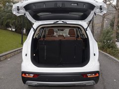 2018款 1.5T 自动尊贵型