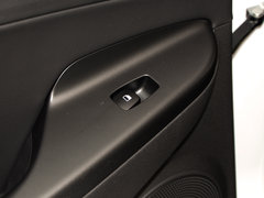 2018款 1.6T 双离合致尚版