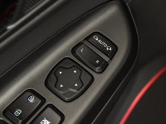 2018款 1.6T 双离合致尚版