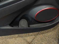2018款 1.6T 双离合致尚版